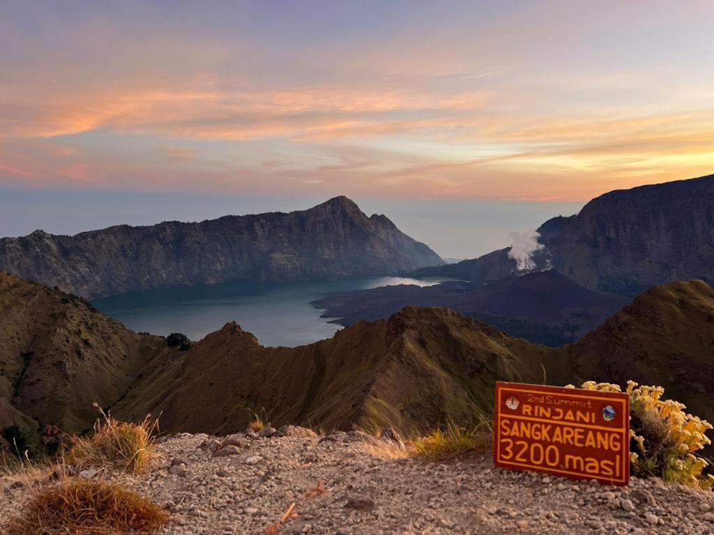 Girang Rinjani Bungalows Tetebatu Exterior foto